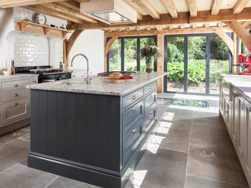 kitchen extension with beams and tiled floor