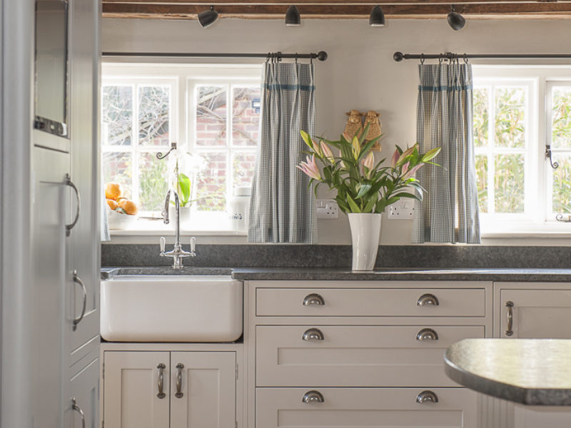 classic cottage kitchen with belfast sink